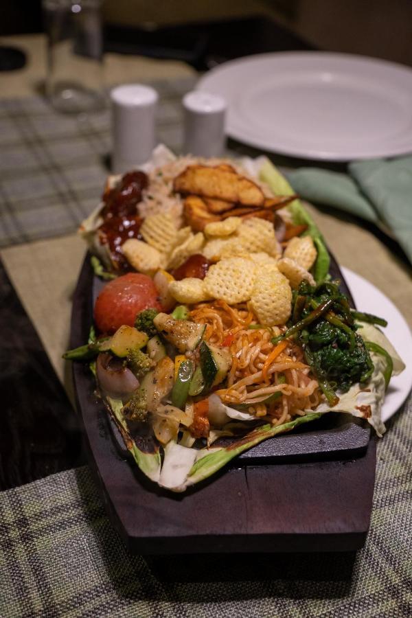 Barsana Boutique Hotel - Pure Vegetarian Kolkata Exterior photo