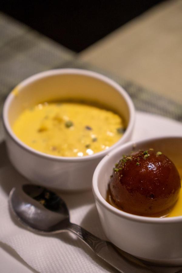 Barsana Boutique Hotel - Pure Vegetarian Kolkata Exterior photo